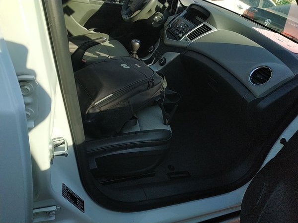 Chevrolet Cruze 2013, 87600 км, за 3541 USD - фото 24