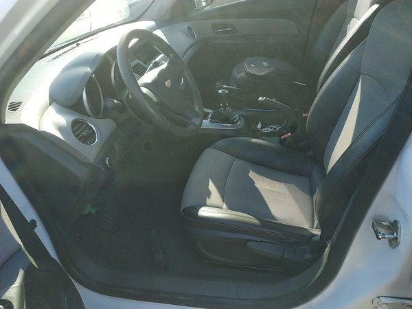 Chevrolet Cruze 2013, 87600 км, за 3541 USD - фото 14