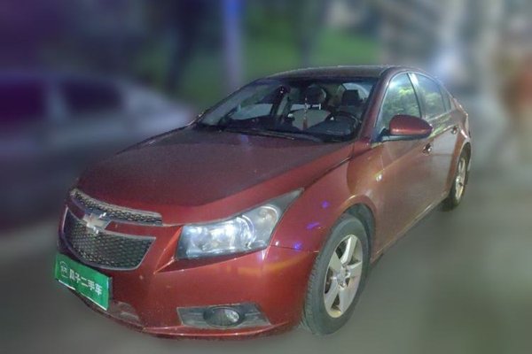 Chevrolet Cruze · 2013 год