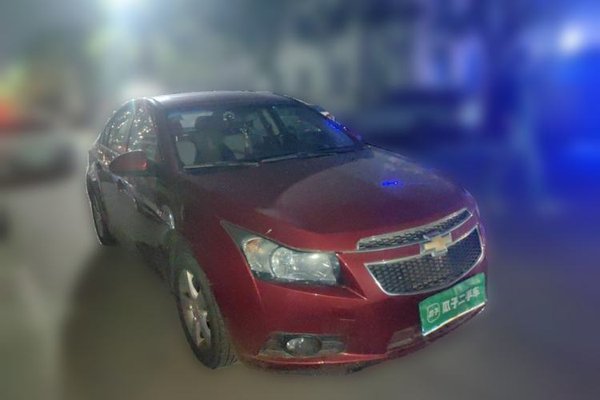 Chevrolet Cruze 2013, 143900 км, за 3428 USD