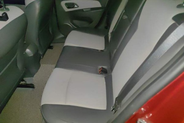 Chevrolet Cruze 2013, 143900 км, за 3428 USD - фото 17