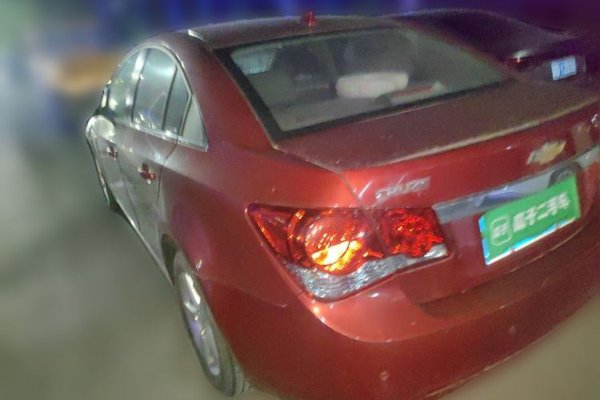 Chevrolet Cruze 2013, 143900 км, за 3428 USD