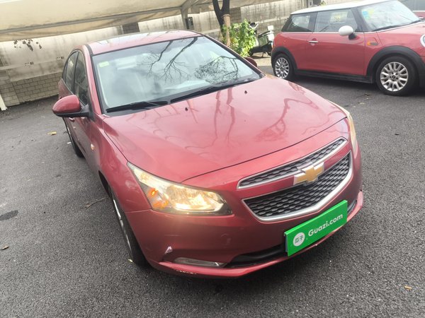 Chevrolet Cruze 2015 1.5L Classic SE AT, 2015 года