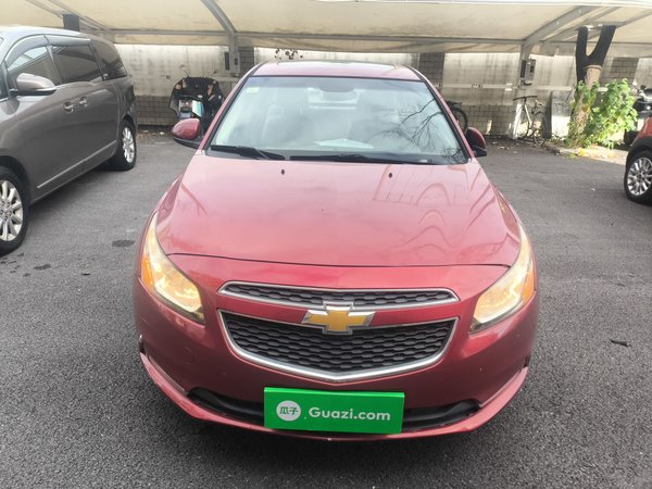 Chevrolet Cruze 2015 1.5L Classic SE AT, 2015 года