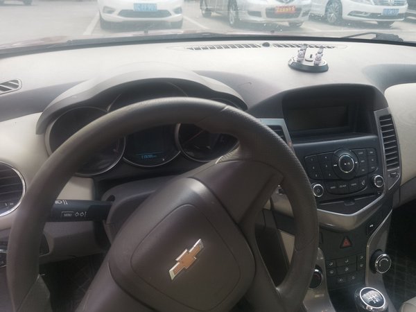 Chevrolet Cruze 2015 1.5L Classic SE MT, 2015 года