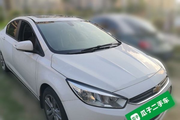 Chevrolet Cruze 2015, 102400 км, за 3205 USD