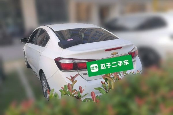 Chevrolet Cruze 2015, 102400 км, за 3205 USD
