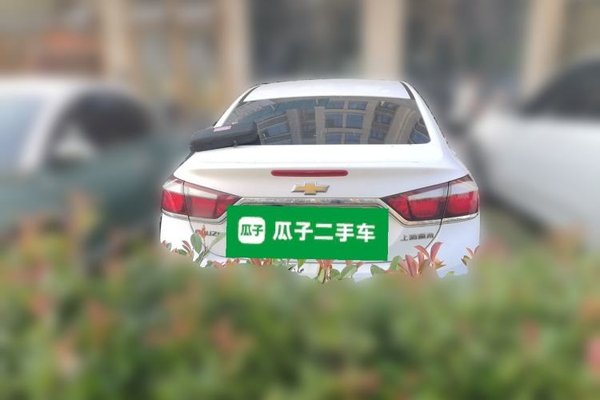 Chevrolet Cruze 2015, 102400 км, за 3205 USD