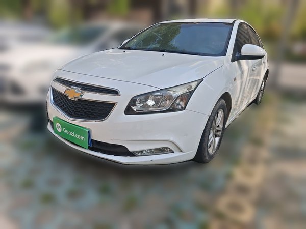 Chevrolet Cruze · 2015 год