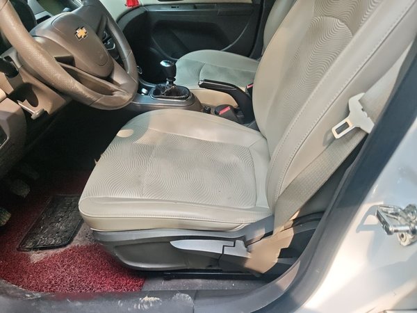 Chevrolet Cruze 2015, 104100 км, за 4383 USD - фото 14
