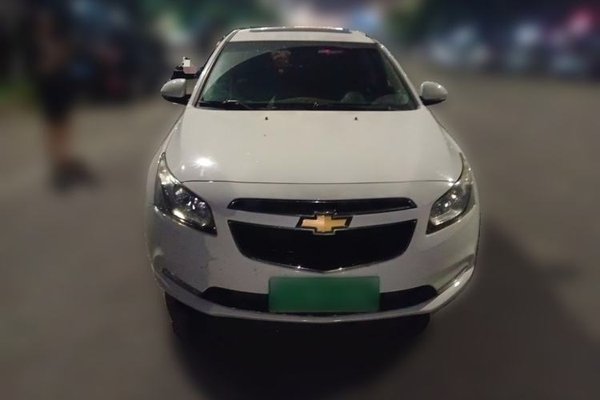 Chevrolet Cruze 2015, 107800 км, за 2960 USD