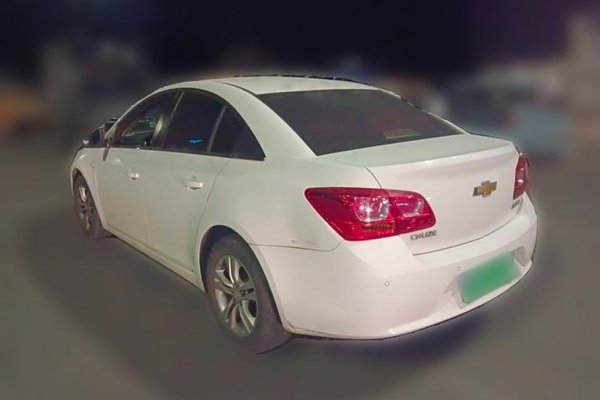 Chevrolet Cruze 2015, 107800 км, за 2960 USD