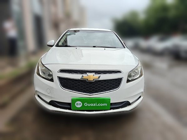 Chevrolet Cruze 2015, 115300 км, за 2957 USD