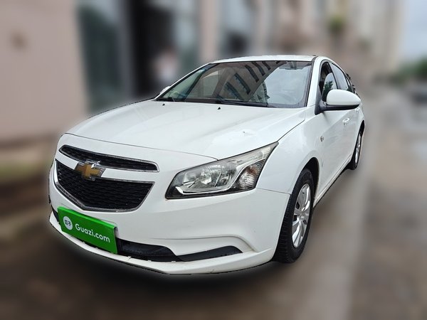 Chevrolet Cruze · 2015 год