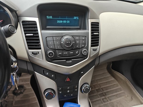 Chevrolet Cruze 2015, 115300 км, за 2957 USD - фото 14