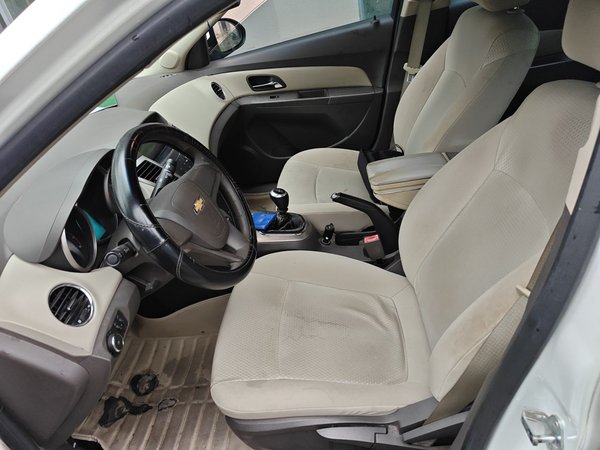 Chevrolet Cruze 2015, 115300 км, за 2957 USD - фото 16