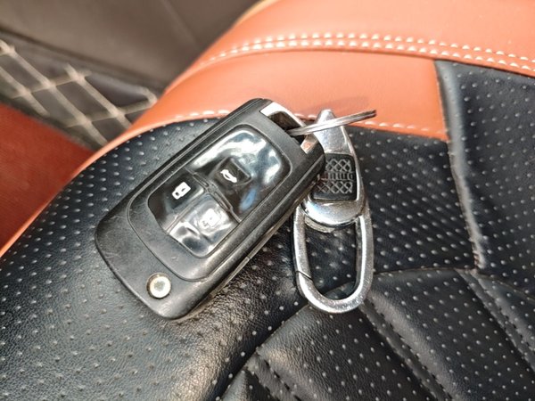 Chevrolet Cruze 2015, 173800 км, за 3409 USD - фото 12
