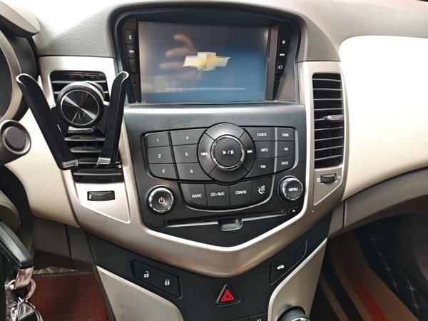 Chevrolet Cruze 2015, 173800 км, за 3409 USD - фото 16