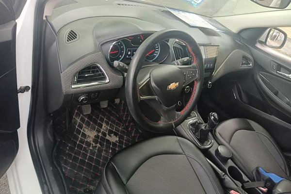 Chevrolet Cruze 2016, 63099 км, за 4615 USD - фото 18