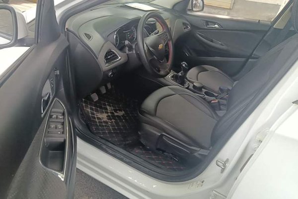 Chevrolet Cruze 2016, 63099 км, за 4615 USD - фото 24