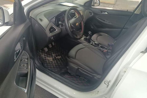 Chevrolet Cruze 2016, 63099 км, за 4615 USD - фото 23