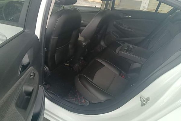 Chevrolet Cruze 2016, 63099 км, за 4615 USD - фото 25