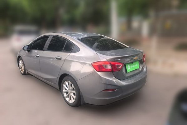 Chevrolet Cruze 2017, 113500 км, за 5296 USD