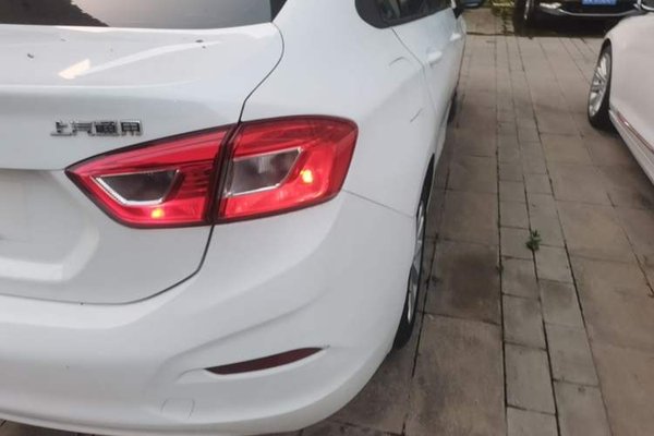Chevrolet Cruze 2017, 128800 км, за 5149 USD - фото 9