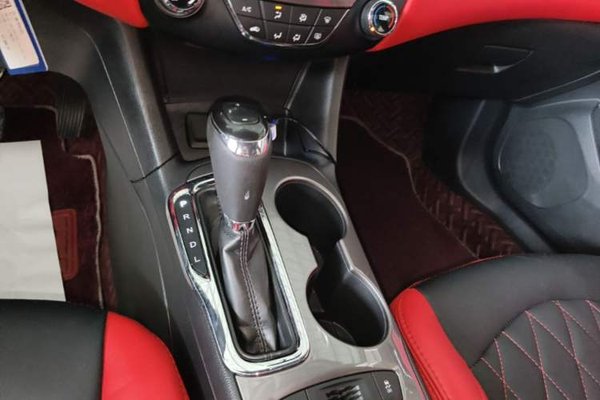 Chevrolet Cruze 2018, 112200 км, за 6616 USD - фото 17