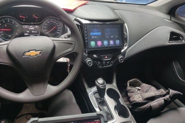 Chevrolet Cruze 2018, 64200 км, за 5733 USD - фото 13