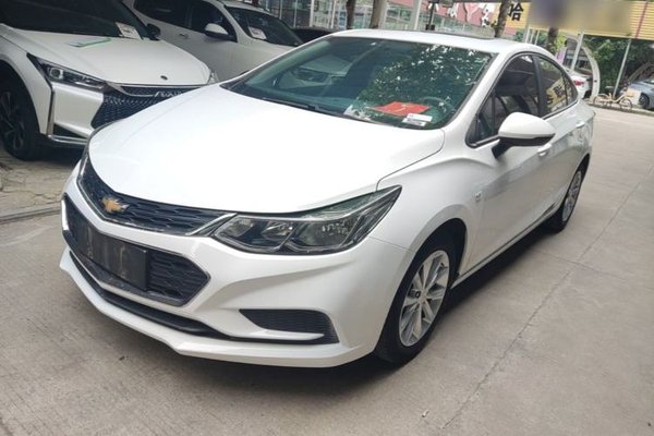 Chevrolet Cruze · 2018 год