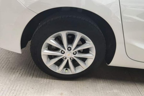 Chevrolet Cruze 2018, 64200 км, за 5733 USD - фото 10