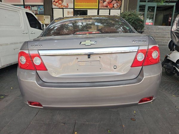 Chevrolet Epica 2013, 127500 км, за 3244 USD