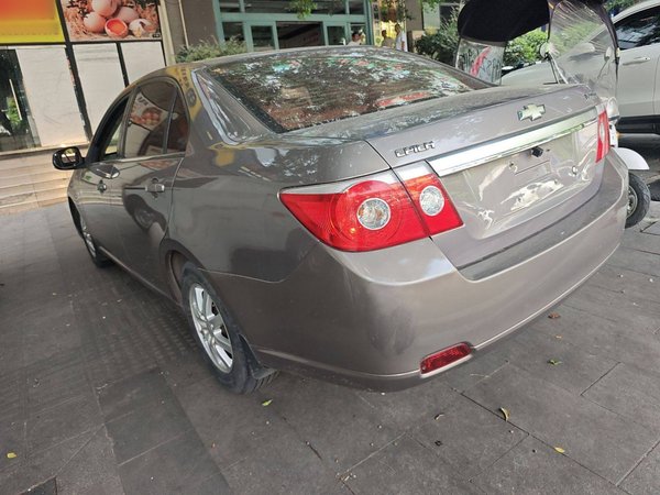 Chevrolet Epica 2013, 127500 км, за 3244 USD