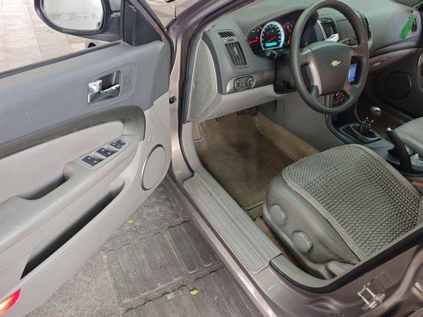 Chevrolet Epica 2013, 127500 км, за 3244 USD - фото 15