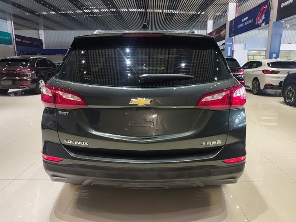 Chevrolet Equinox 2018, 85300 км, за 8829 USD
