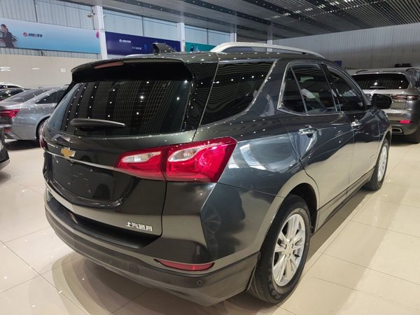 Chevrolet Equinox 2018, 85300 км, за 8829 USD - фото 6
