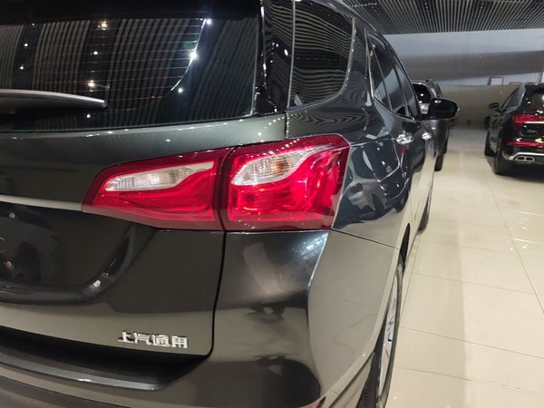 Chevrolet Equinox 2018, 85300 км, за 8829 USD - фото 7