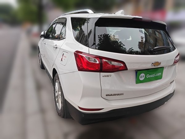 Chevrolet Equinox 2018, 133000 км, за 6701 USD