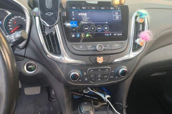 Chevrolet Equinox 2018, 42600 км, за 11049 USD - фото 10