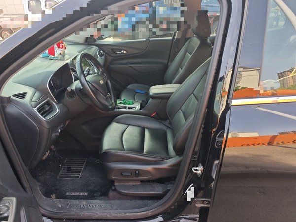 Chevrolet Equinox 2019, 101200 км, за 9140 USD - фото 12