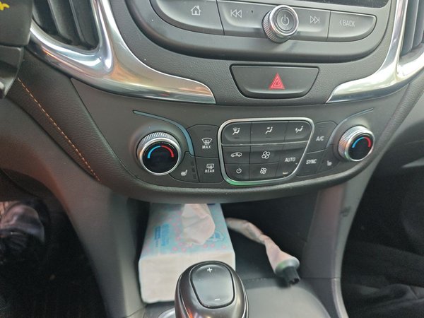 Chevrolet Equinox 2019, 101200 км, за 9140 USD - фото 10