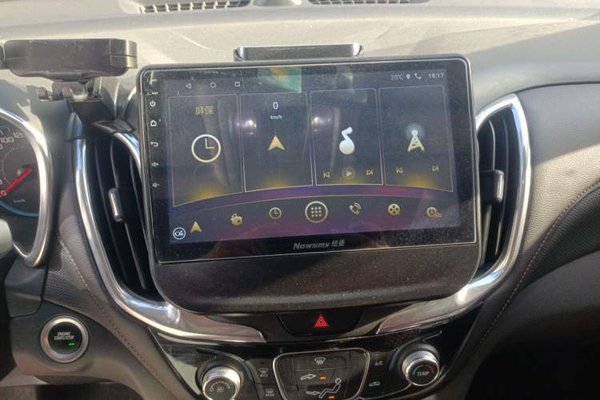 Chevrolet Equinox 2019, 48500 км, за 8619 USD - фото 13