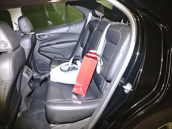 Chevrolet Equinox 2021, 80700 км, за 9286 USD - фото 18