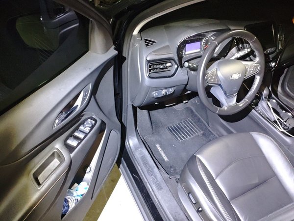 Chevrolet Equinox 2021, 80700 км, за 9286 USD - фото 17