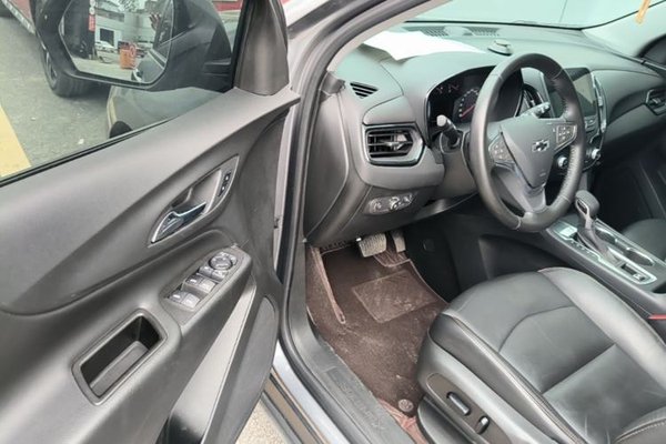 Chevrolet Equinox 2021, 50100 км, за 12047 USD - фото 19