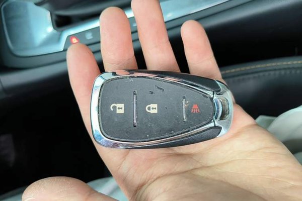 Chevrolet Equinox 2021, 50100 км, за 12047 USD - фото 12