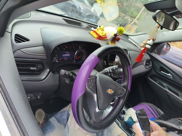Chevrolet Equinox 2021, 94200 км, за 10086 USD - фото 18