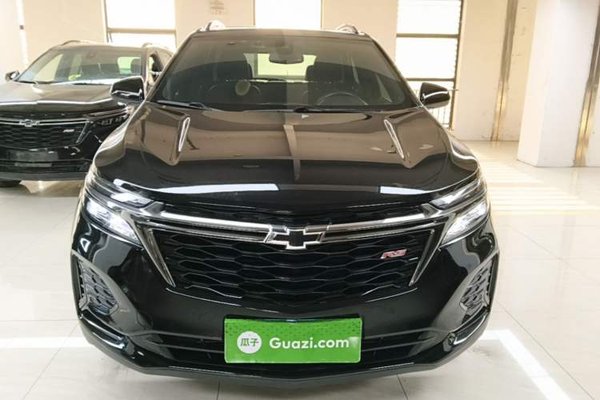 Chevrolet Equinox 2021, 60800 км, за 14647 USD