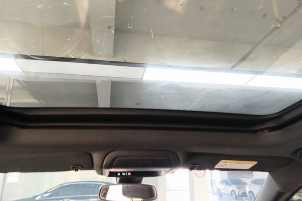 Chevrolet Equinox 2021, 60800 км, за 14647 USD - фото 21